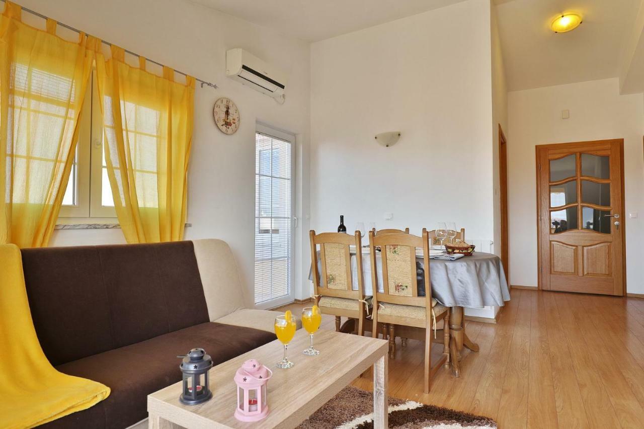 Apartments Dijana Zadar Dış mekan fotoğraf