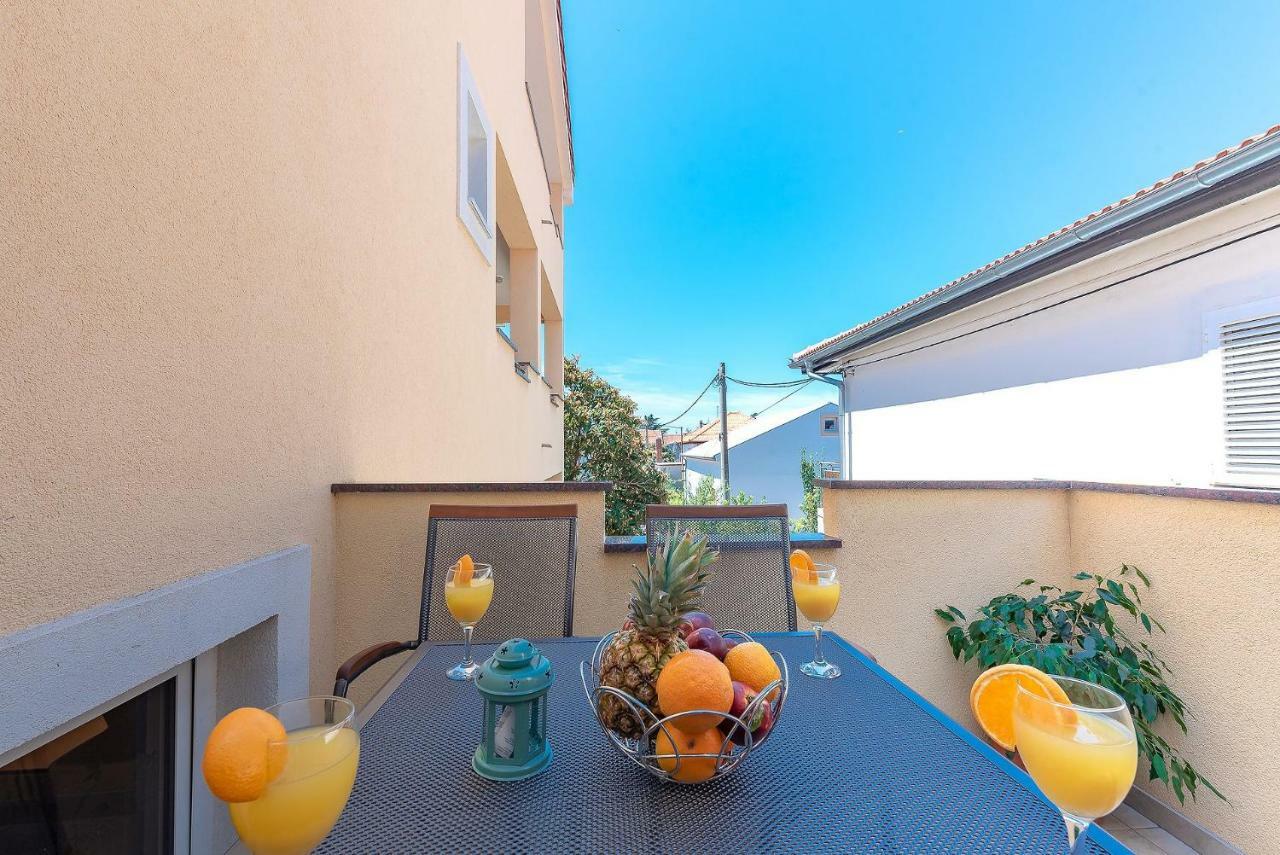 Apartments Dijana Zadar Dış mekan fotoğraf